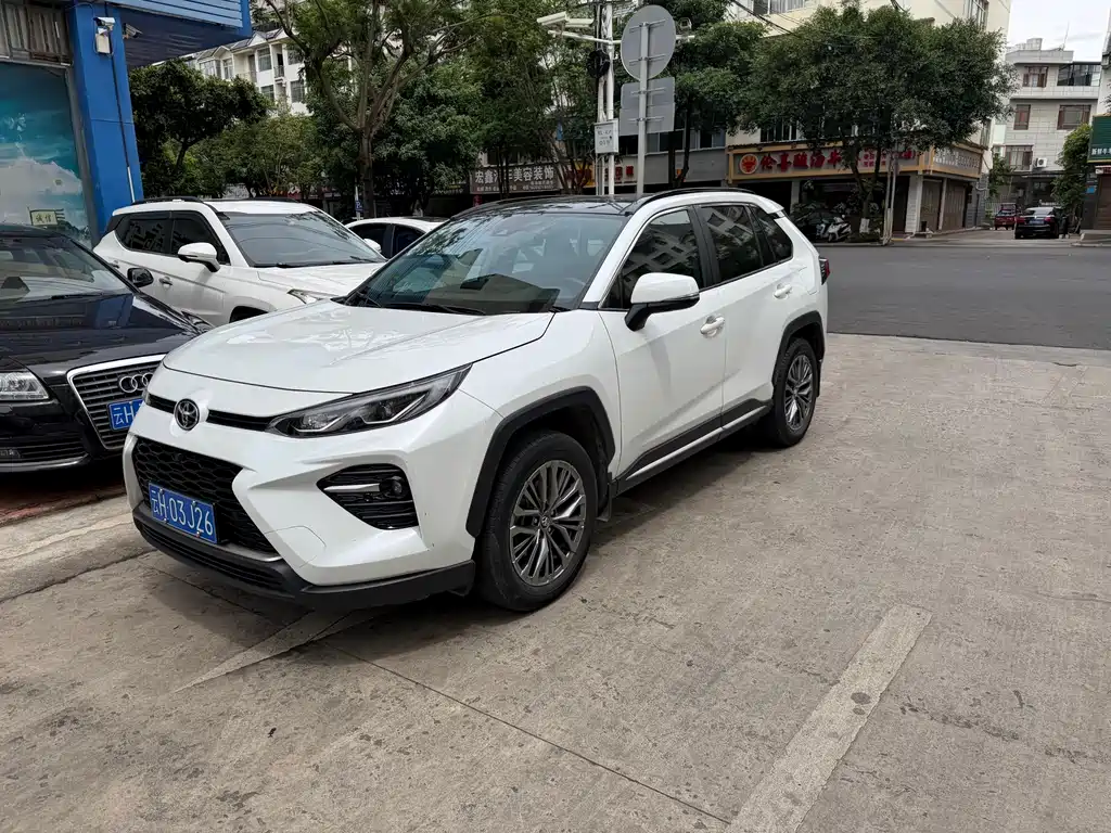 Купить Toyota Wildlander