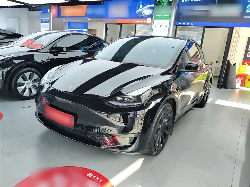 Tesla Model Y 2022