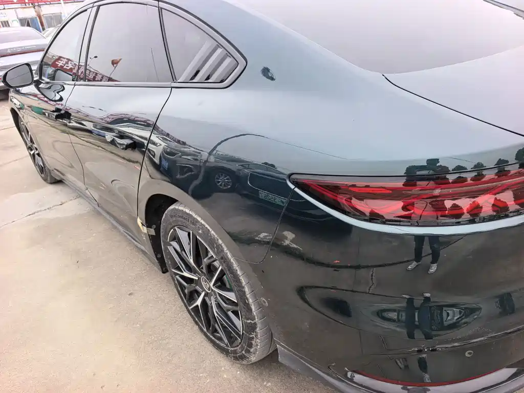 BYD Han — миниатюра 8