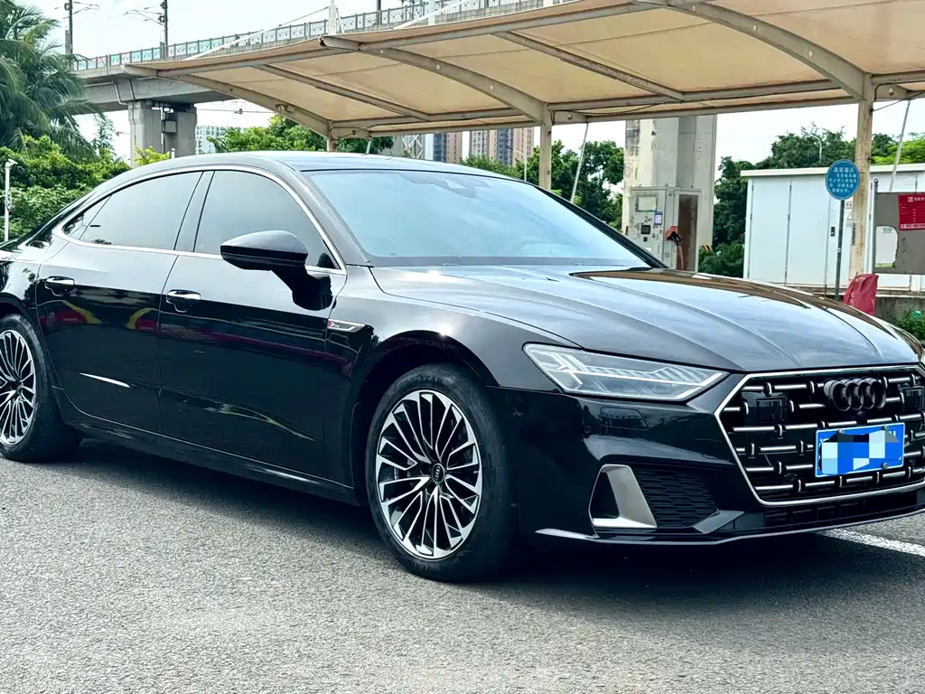 Audi A7L — миниатюра 3