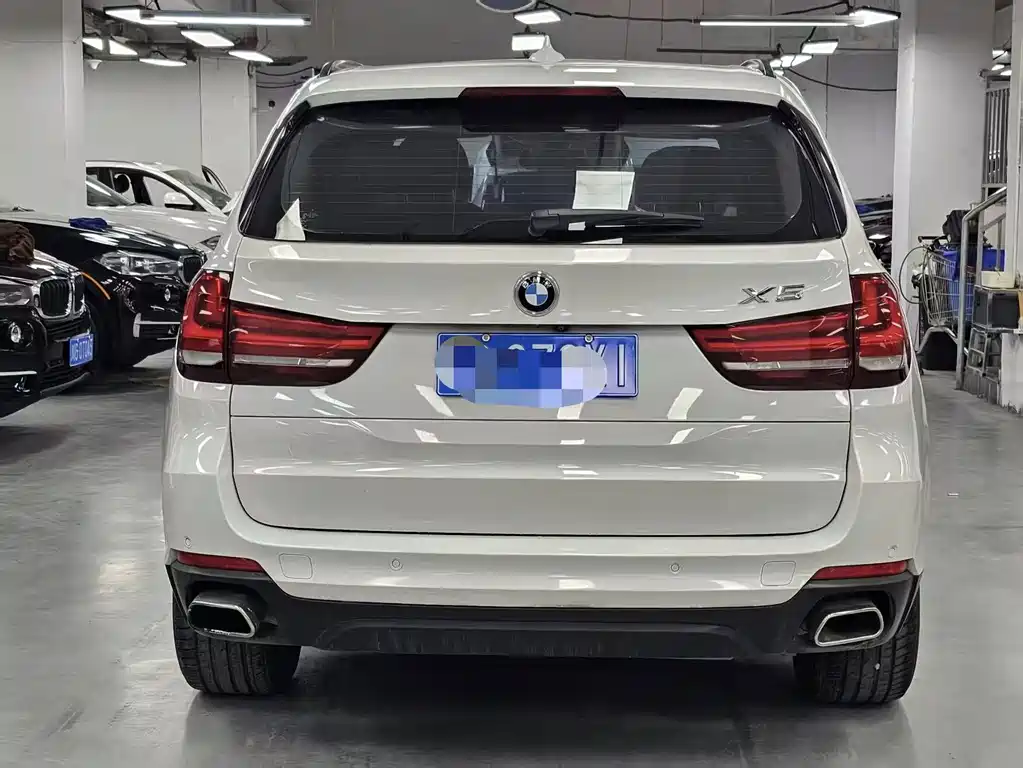 BMW X5 2015 xDrive28i