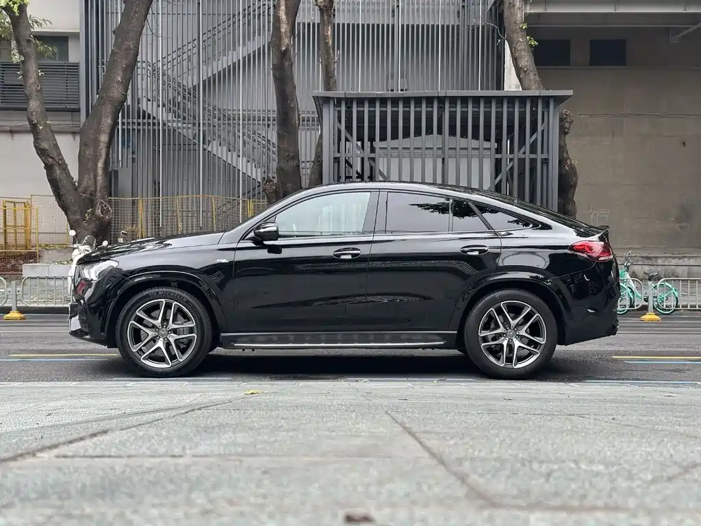 Mercedes-Benz GLE Coupe AMG — миниатюра 3
