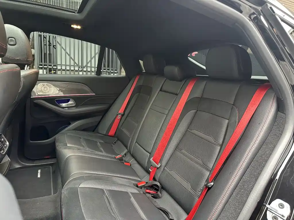 Mercedes-Benz GLE Coupe AMG — миниатюра 11