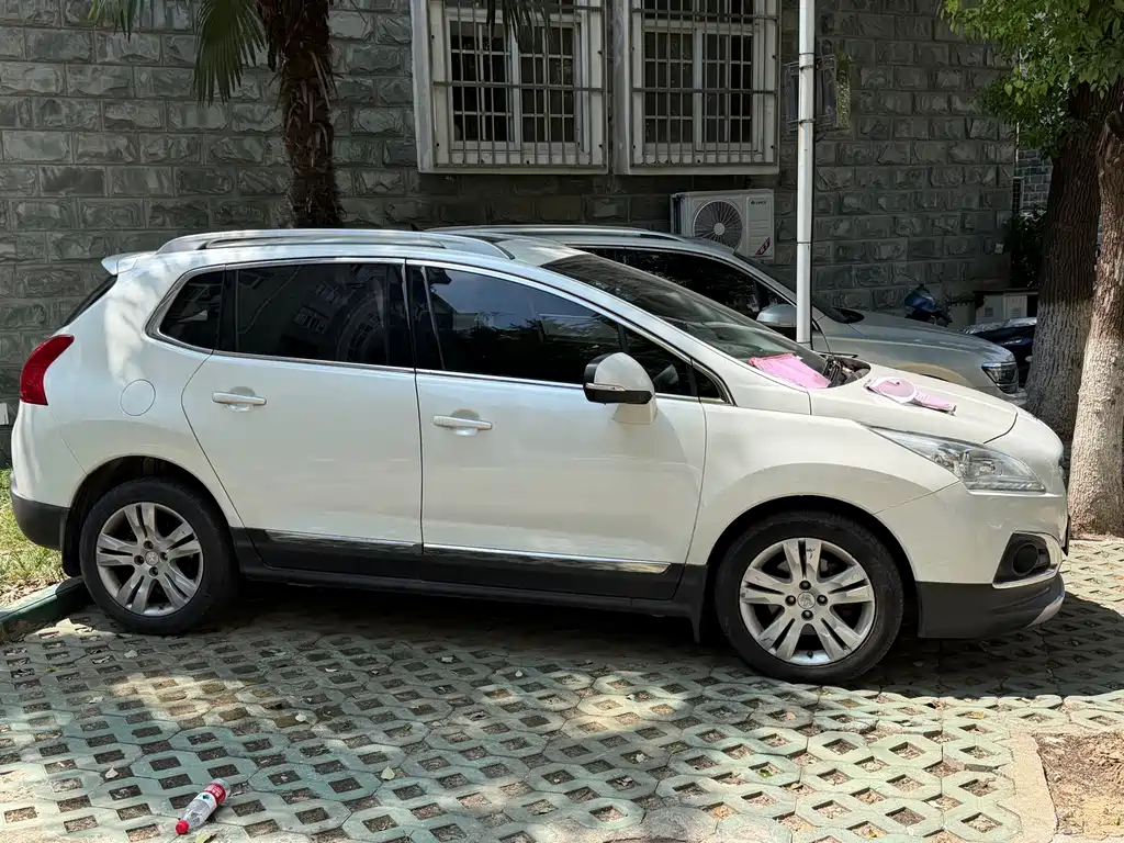 Peugeot 3008 — миниатюра 3