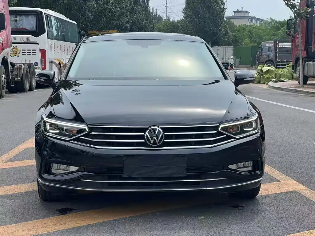 Volkswagen Magotan — миниатюра 2