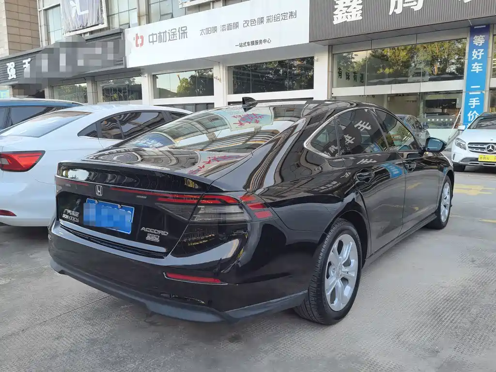 Honda Accord — миниатюра 4