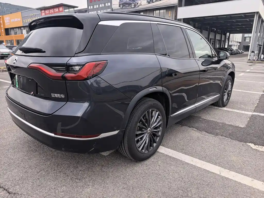 NIO ES8 — миниатюра 5