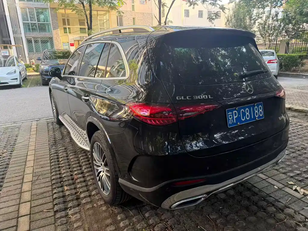 Mercedes-Benz GLC — миниатюра 7