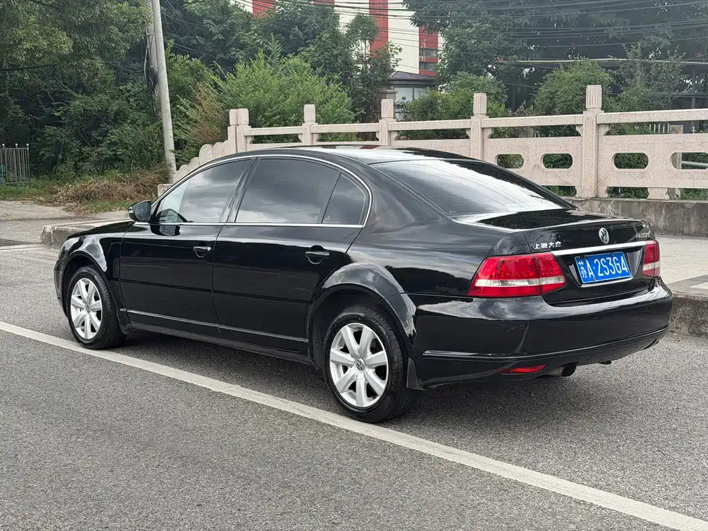Volkswagen Passat Lingyu — миниатюра 4
