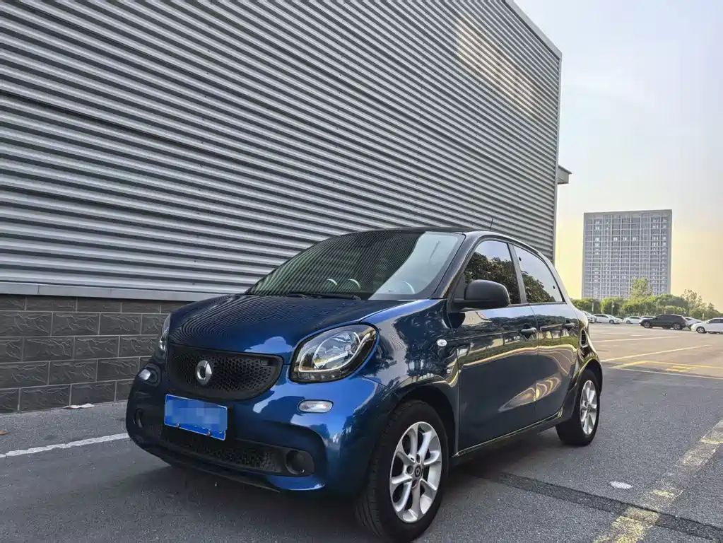 Купить smart Smart Forfour