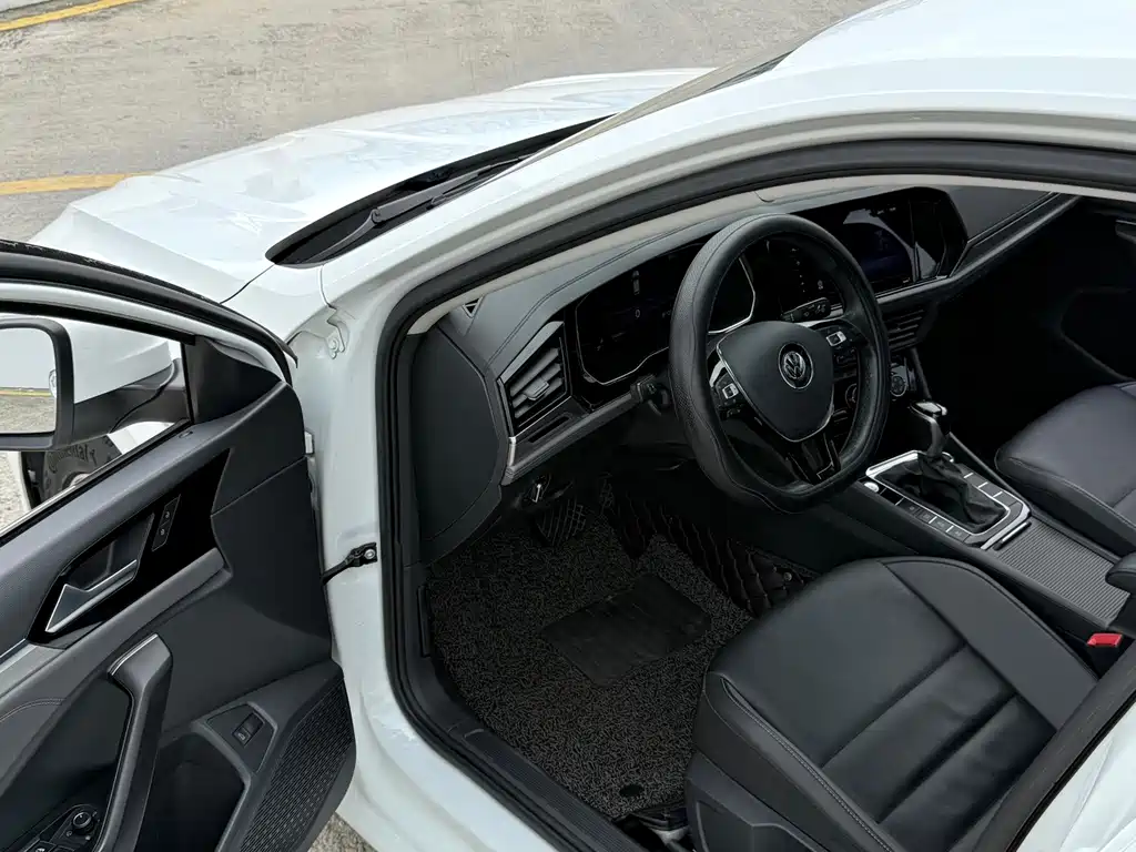 Volkswagen Sagitar — миниатюра 8