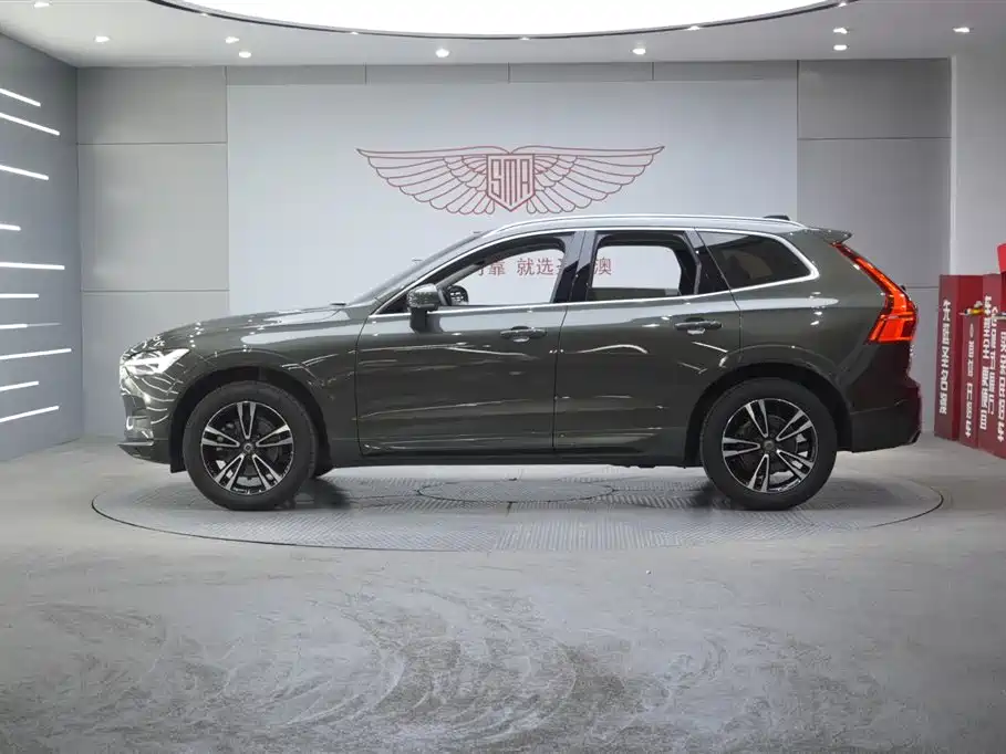 VOLVO  XC60