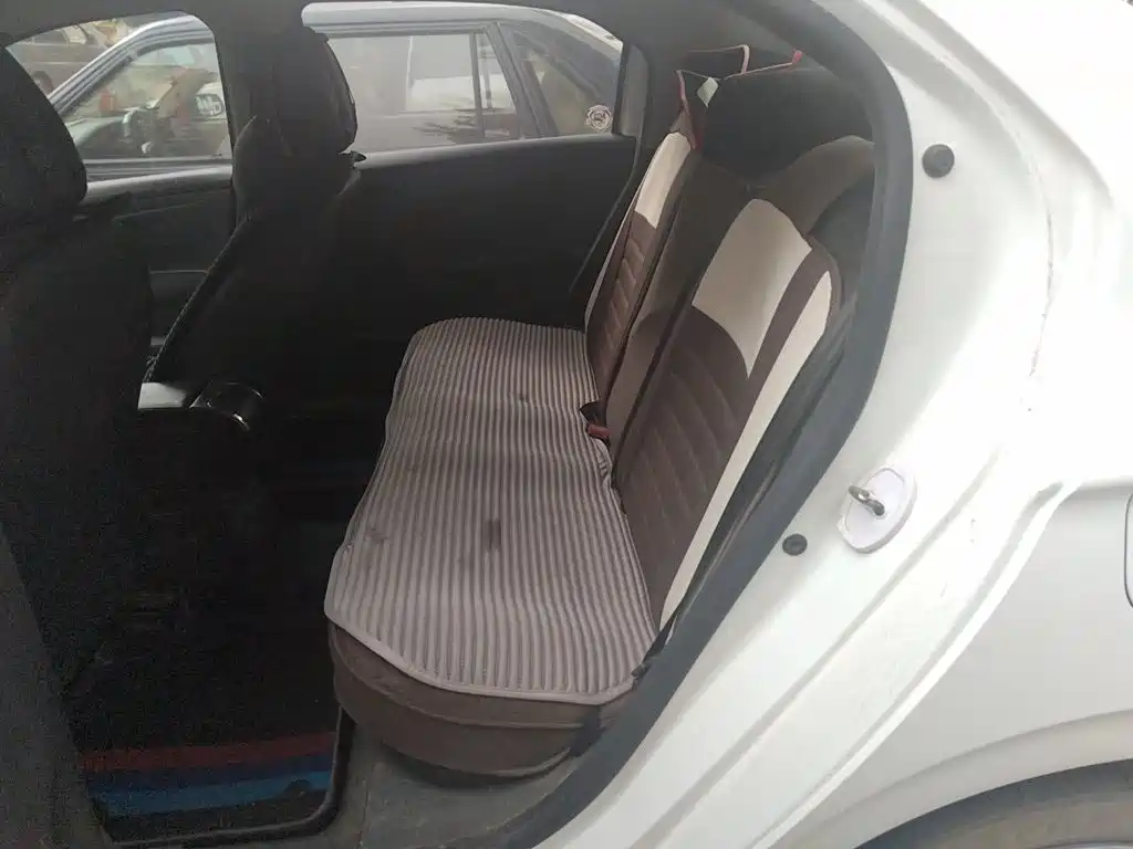 Peugeot 301 — миниатюра 25
