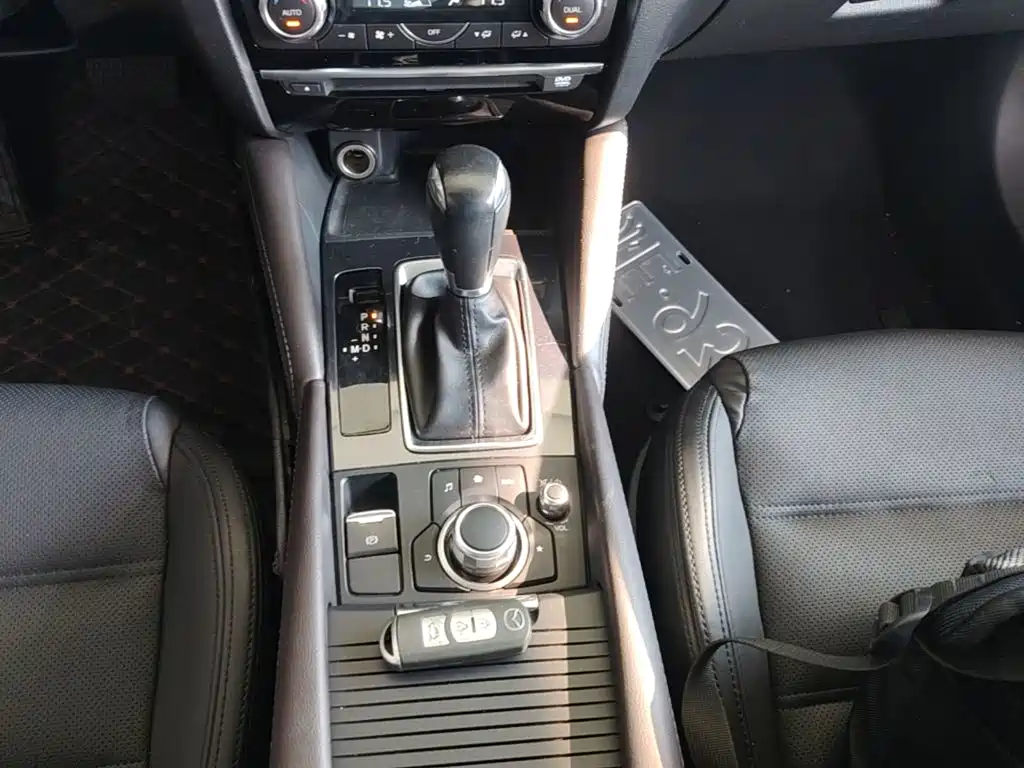 Mazda Atenza — миниатюра 14