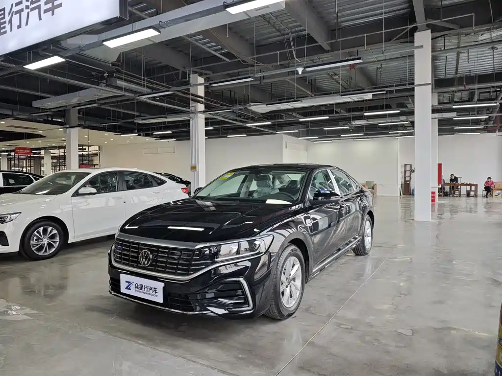 Volkswagen Passat New Energy 2025