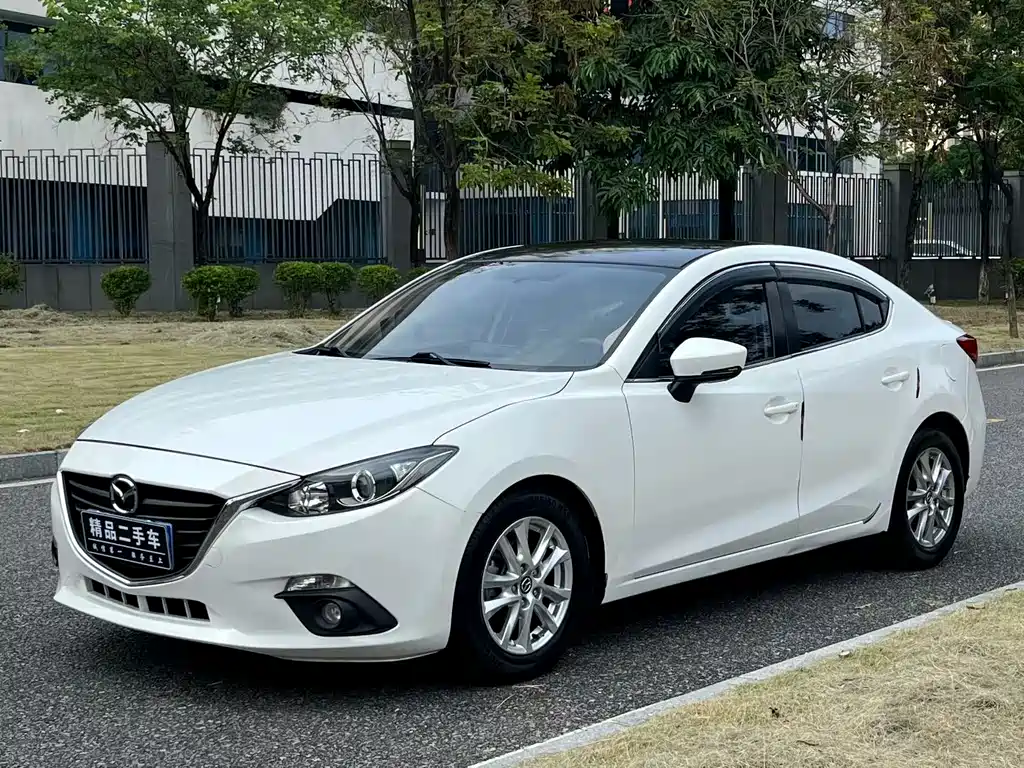Купить Mazda 3 Axela