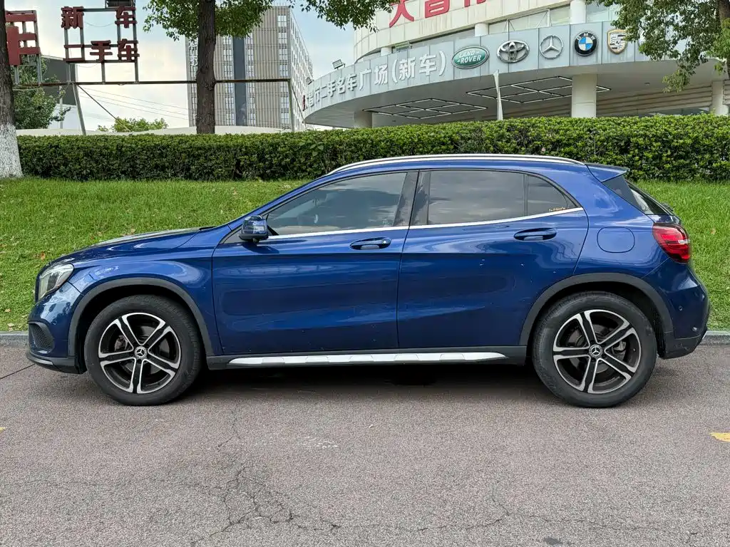 Mercedes-Benz GLA — миниатюра 3