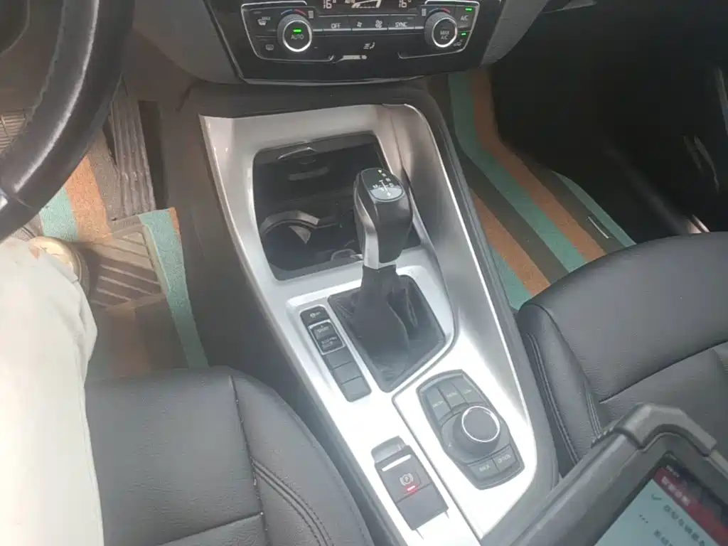 BMW X1 — миниатюра 14