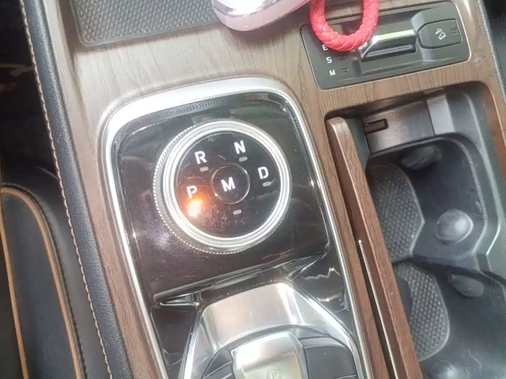 Ford Equator — миниатюра 10