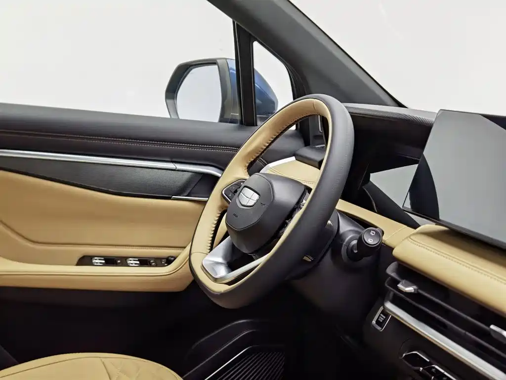 Geely Haoyue L — миниатюра 22