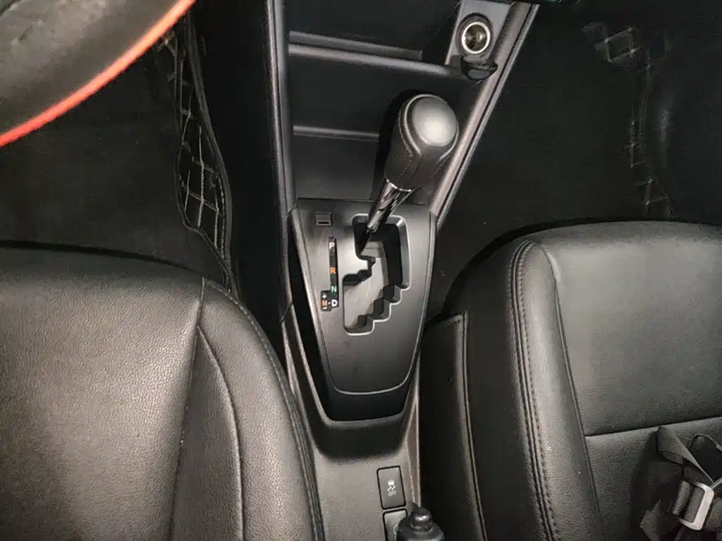 Toyota Yaris L — миниатюра 14