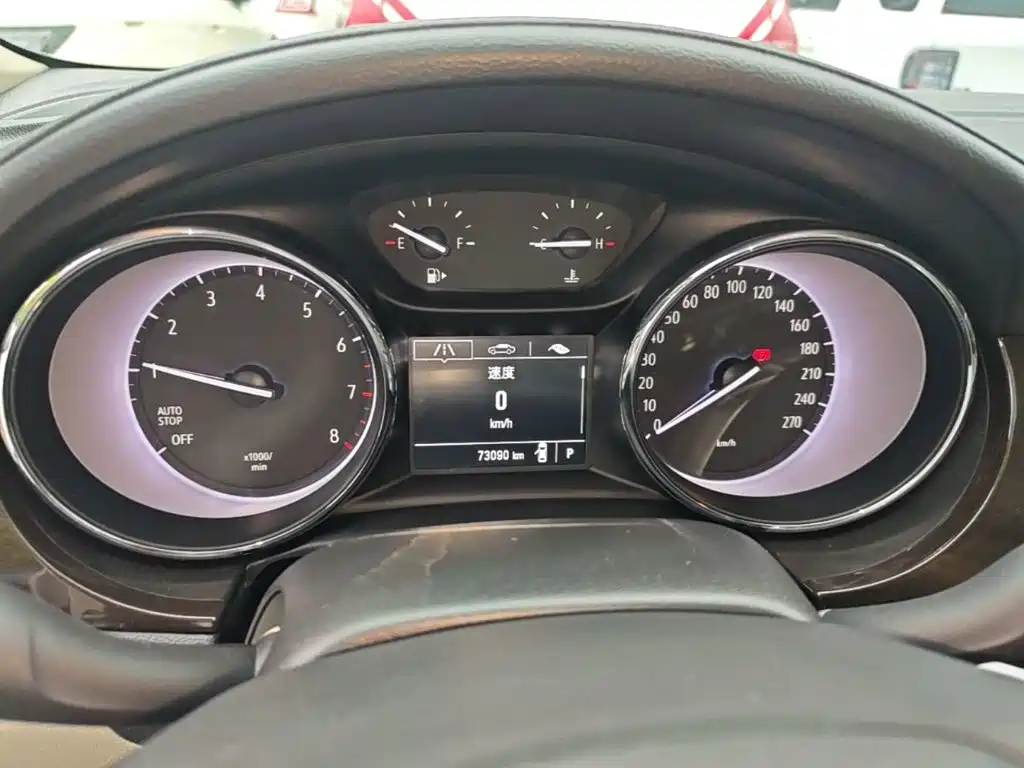 Buick Verano — миниатюра 12