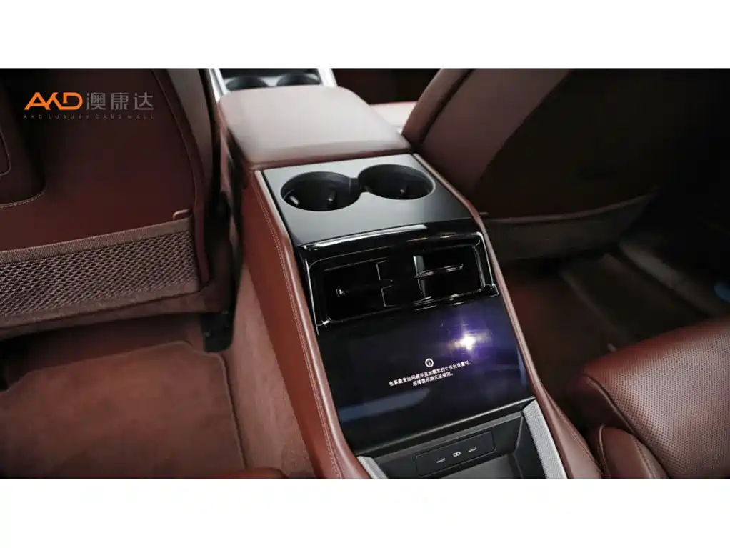 Porsche Panamera — миниатюра 9