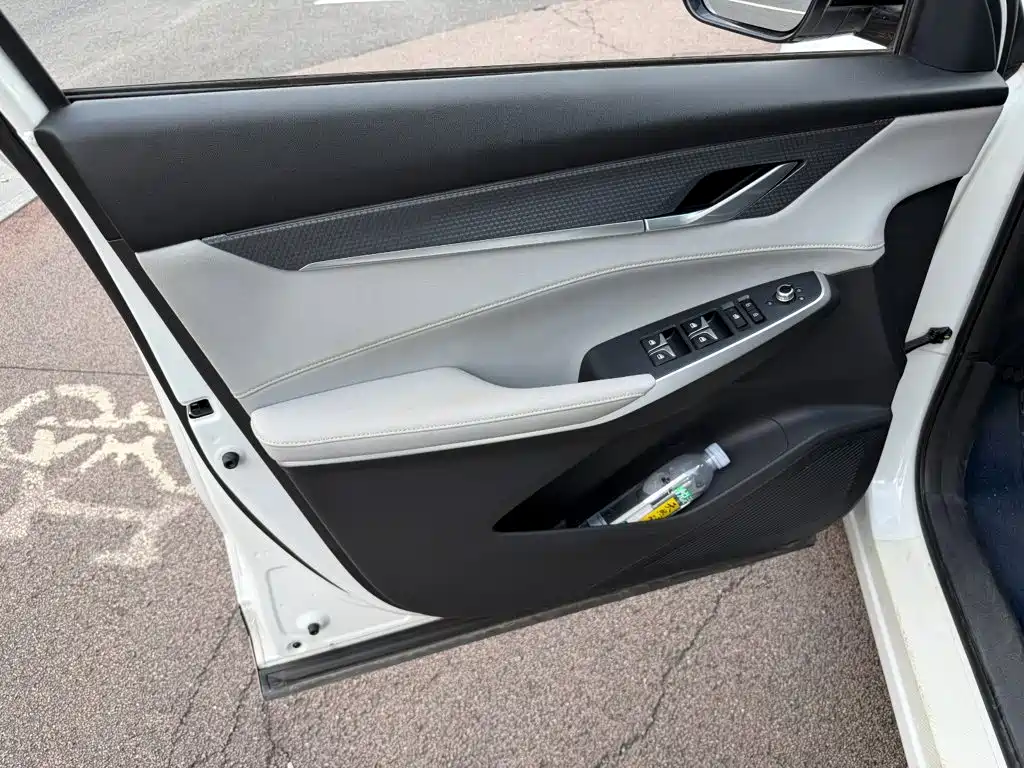 Changan Changan CS75PLUS — миниатюра 6
