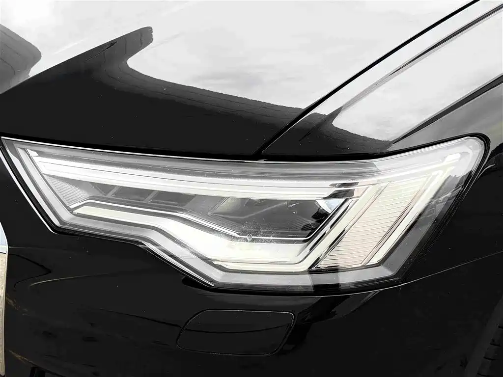Audi A6L — миниатюра 7