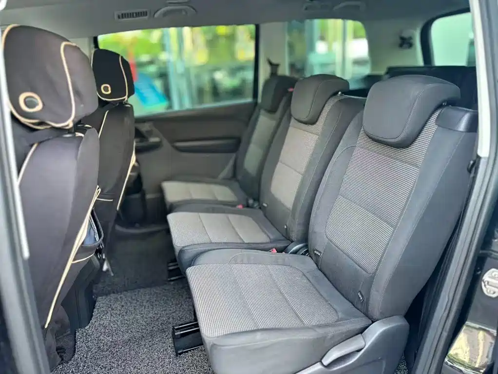 Volkswagen Sharan — миниатюра 12