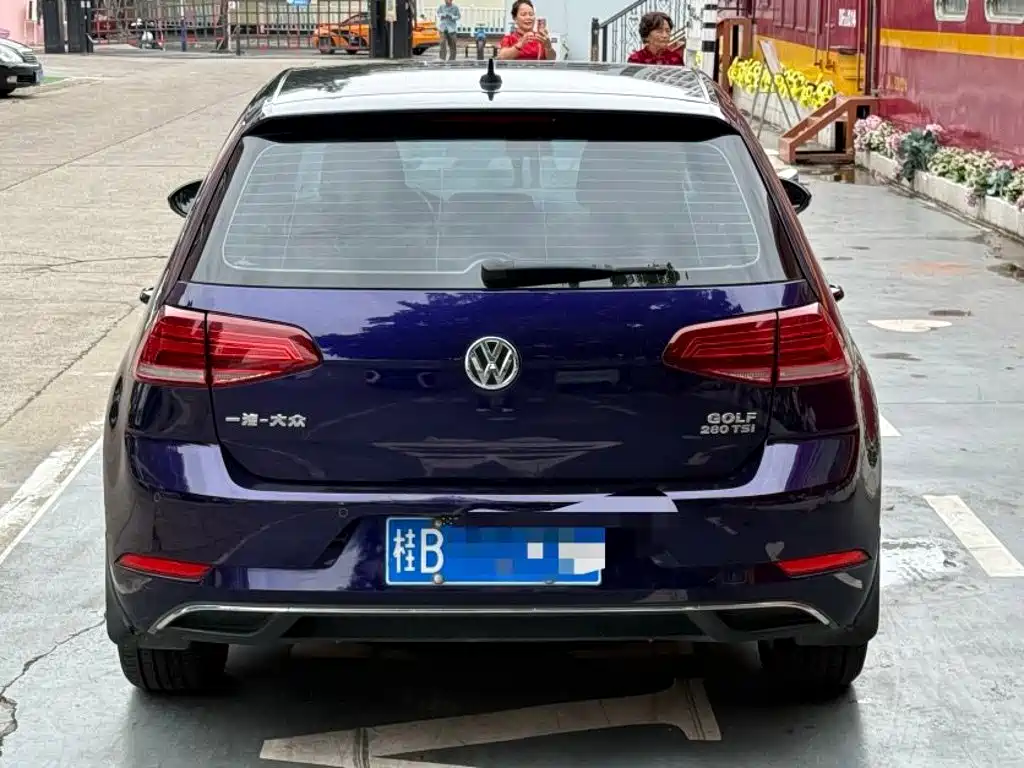 Volkswagen Golf — миниатюра 8