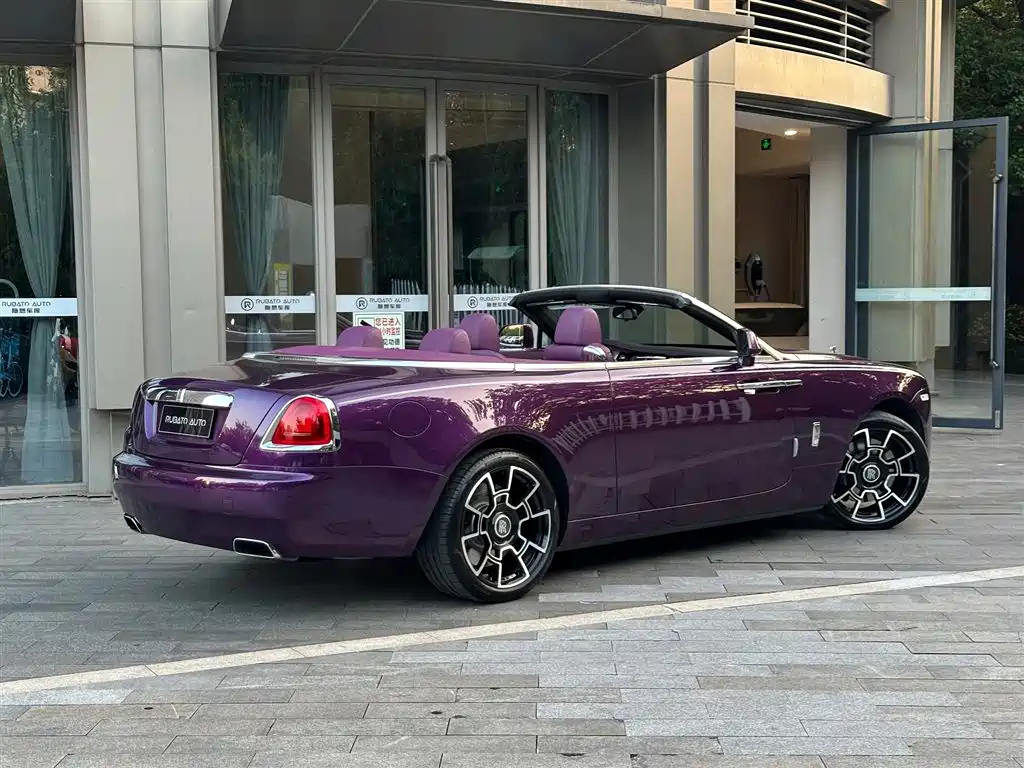 Rolls-Royce Dawn — миниатюра 5