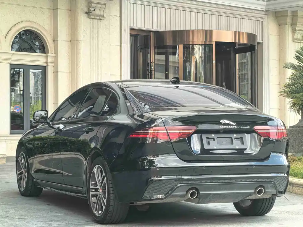 Jaguar XEL — миниатюра 9