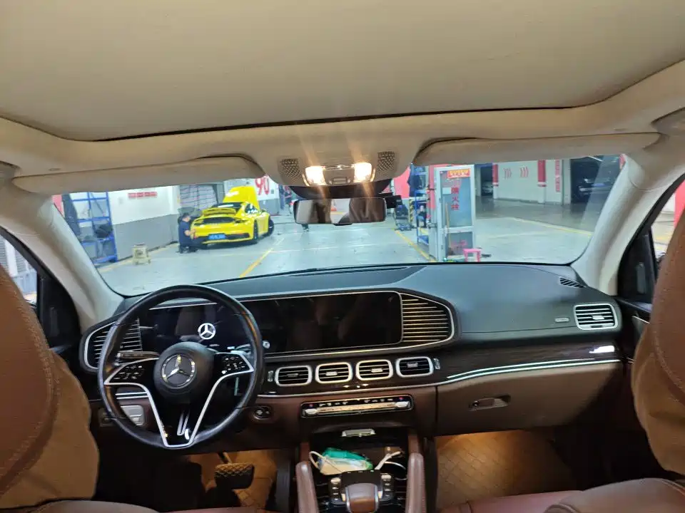 Mercedes-Benz GLE (Import) — миниатюра 3