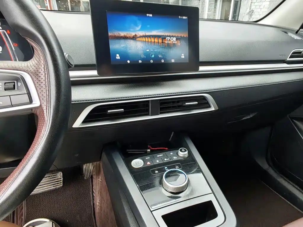 BYD e2 — миниатюра 10