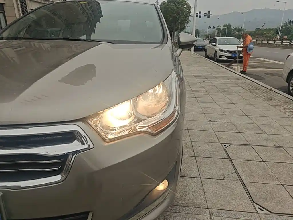 Citroen C4L — миниатюра 24