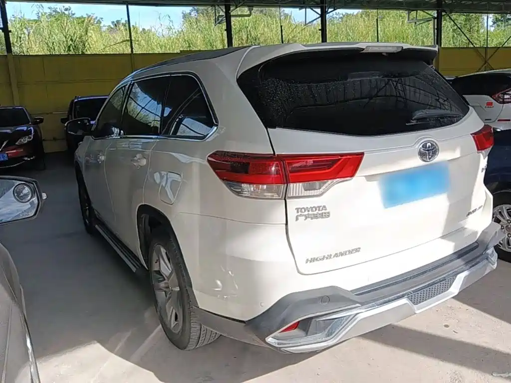 Toyota Highlander — миниатюра 5