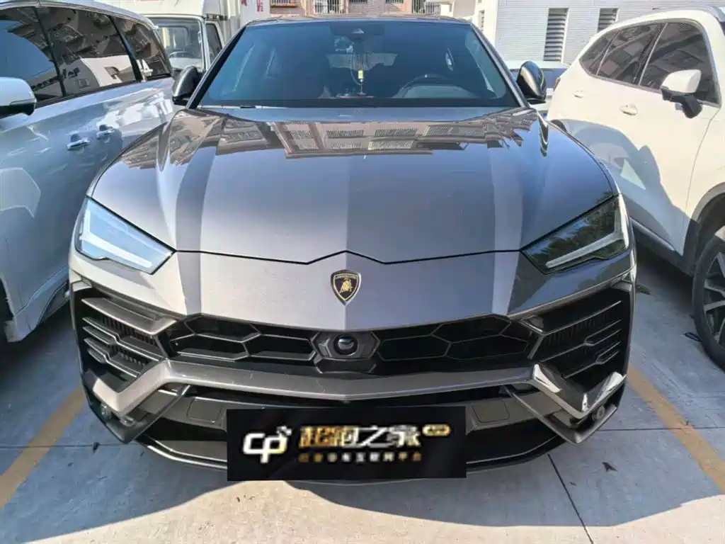 Lamborghini Urus 2022