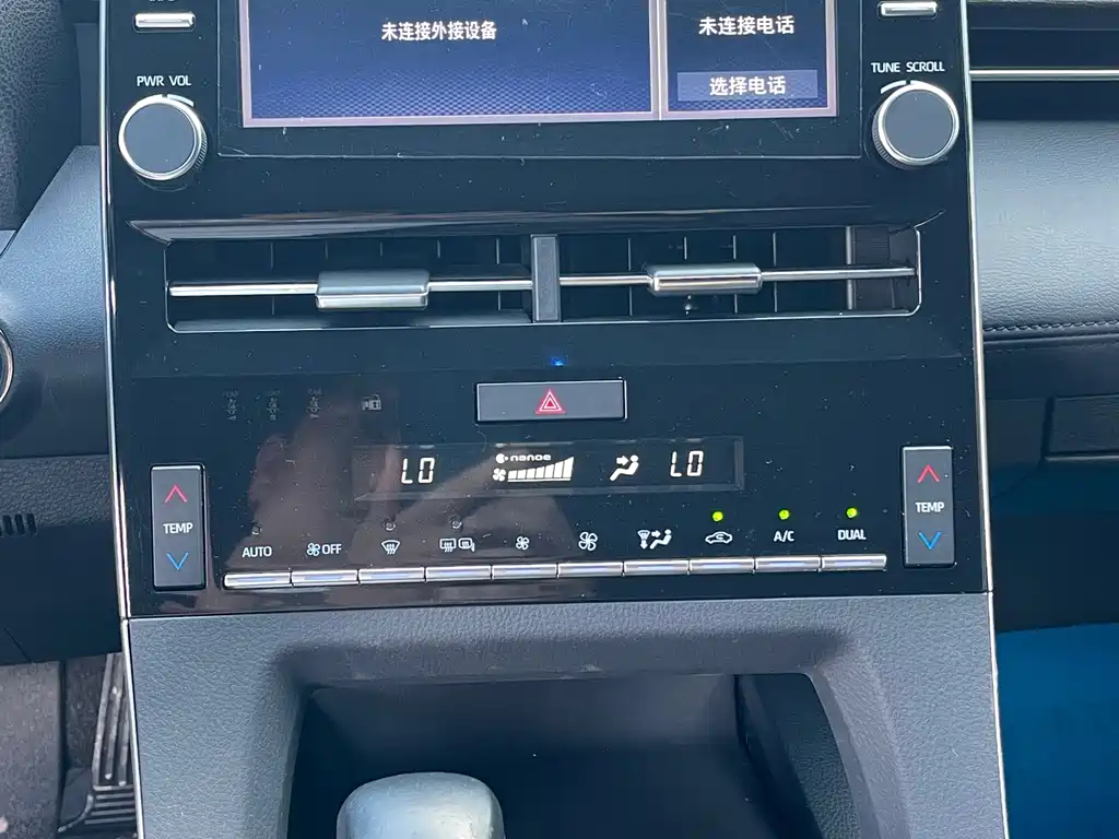 Toyota Avalon — миниатюра 6