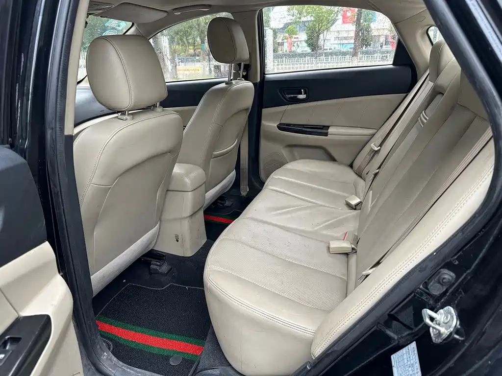 Changan Eado 2014 1.6L MT Luxury