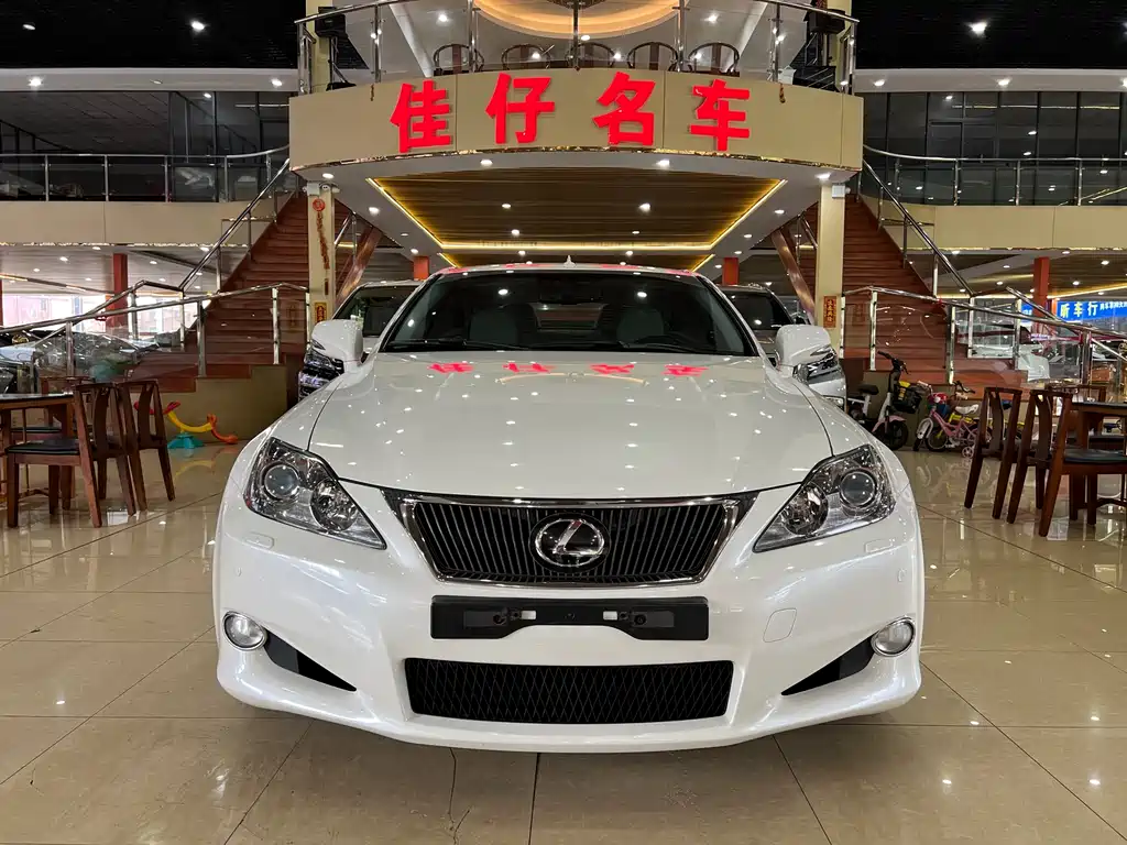 Lexus IS 2009 300C