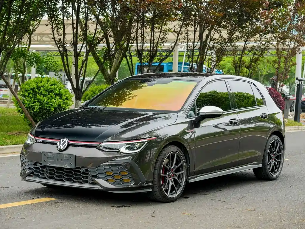 Volkswagen Golf GTI 2022
