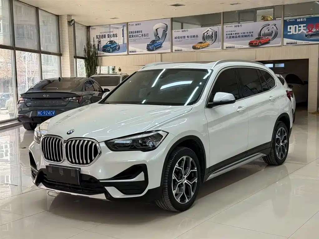 BMW X1 2022