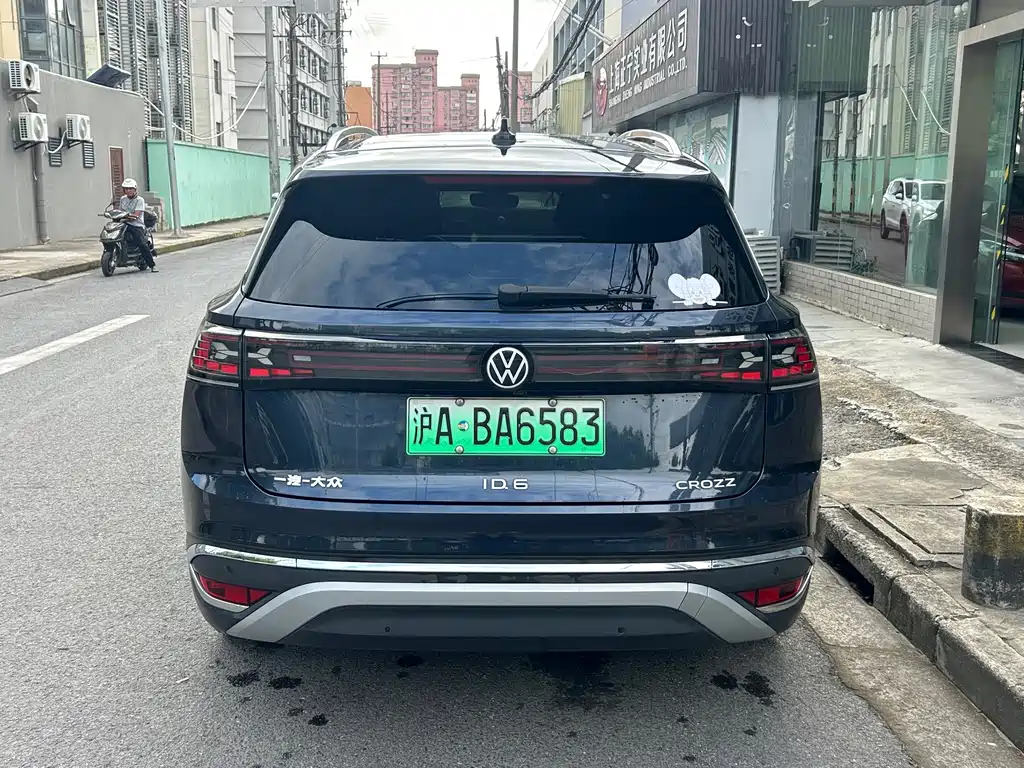 Volkswagen ID.6 Crozz — миниатюра 5