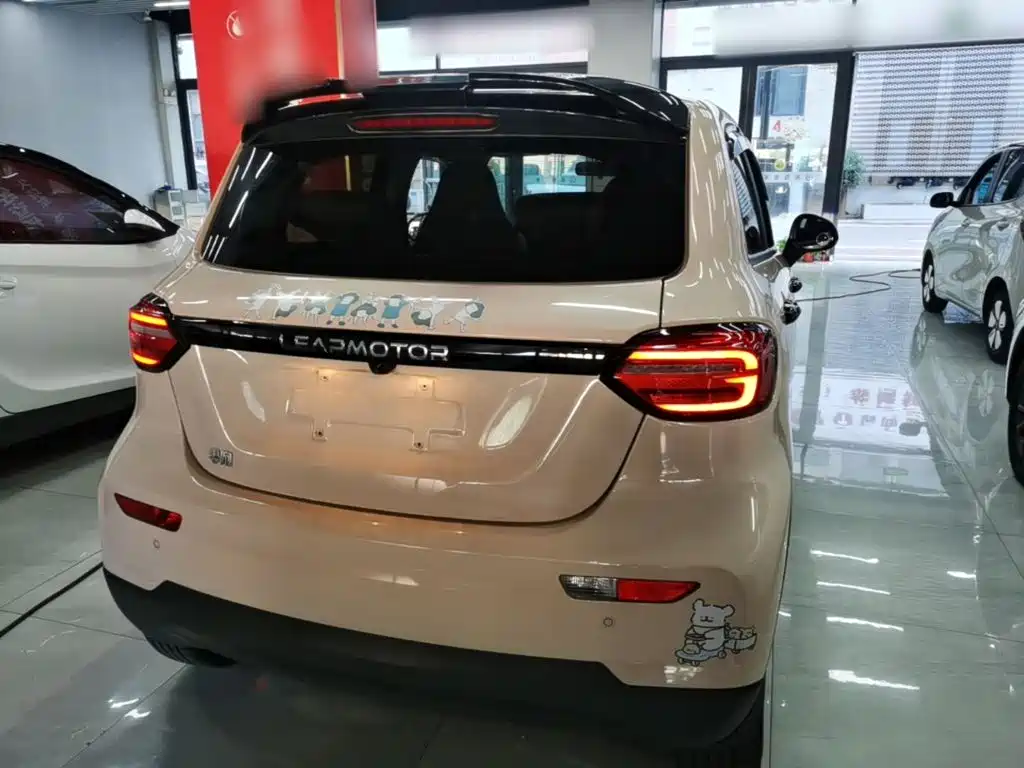 Leapmotor Leapmotor T03 — миниатюра 6