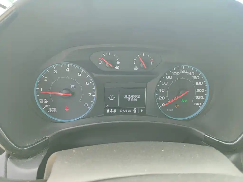 Chevrolet Equinox — миниатюра 12
