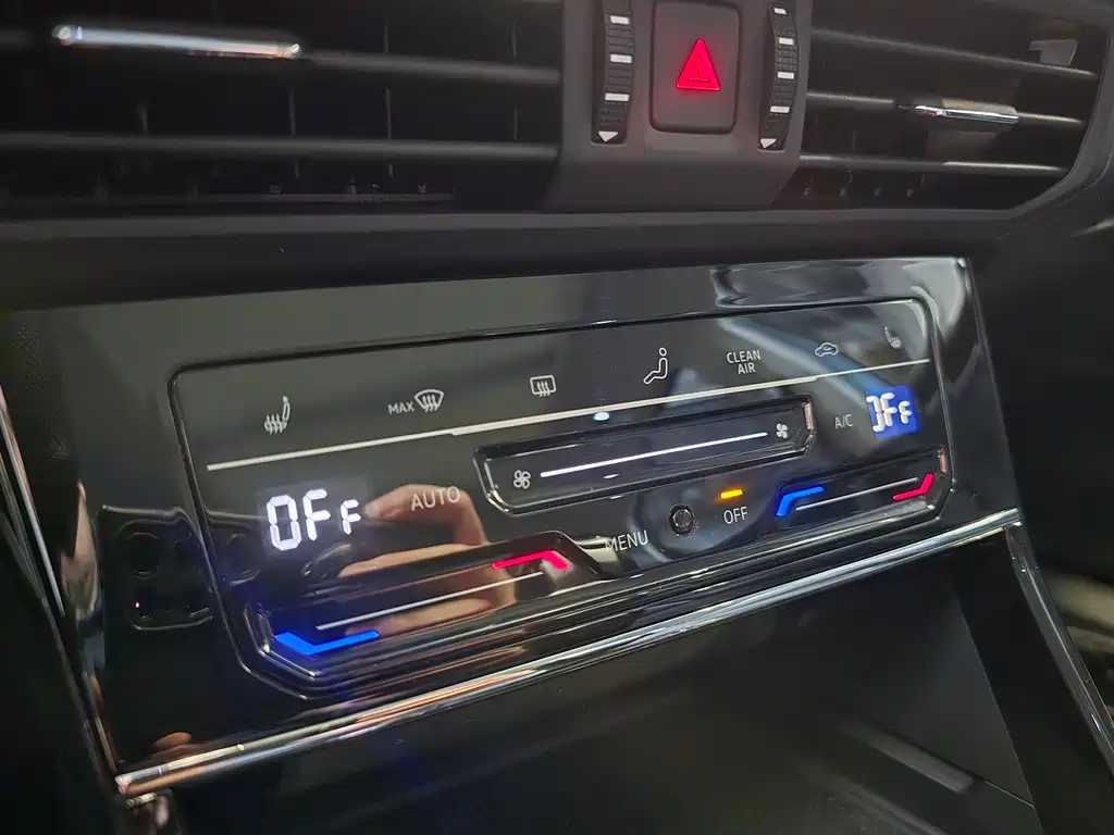 Volkswagen Passat 2022 330TSI Elite
