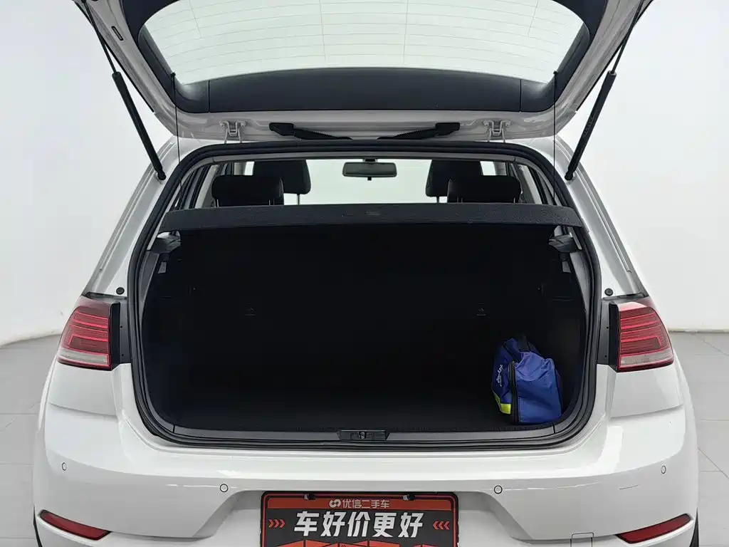 Volkswagen Golf — миниатюра 16
