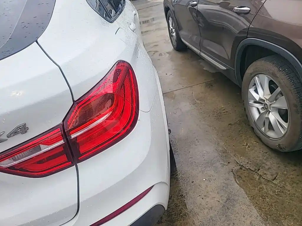 BMW X4 — миниатюра 8