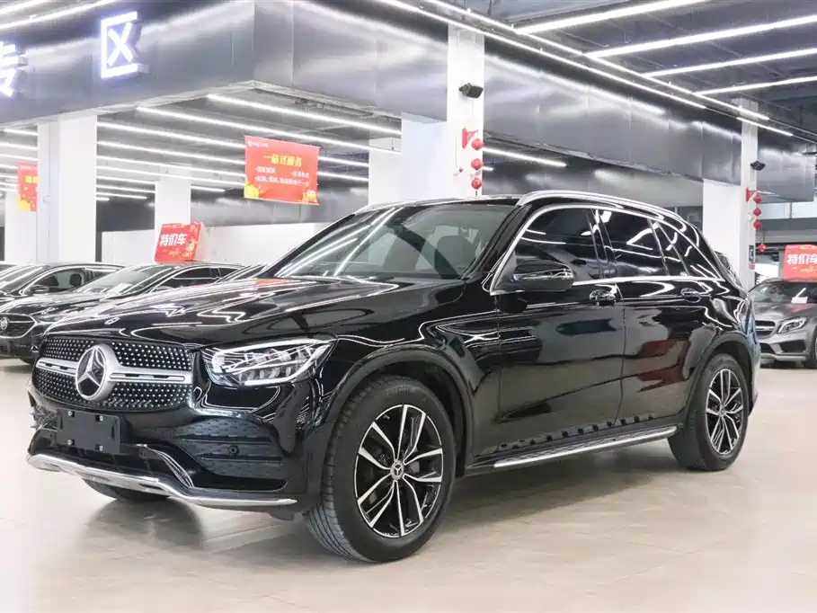 Купить Mercedes-Benz GLC